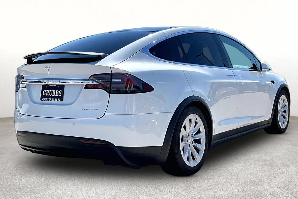 Used 2020 Tesla Model X Long Range AWD/4WD image 2