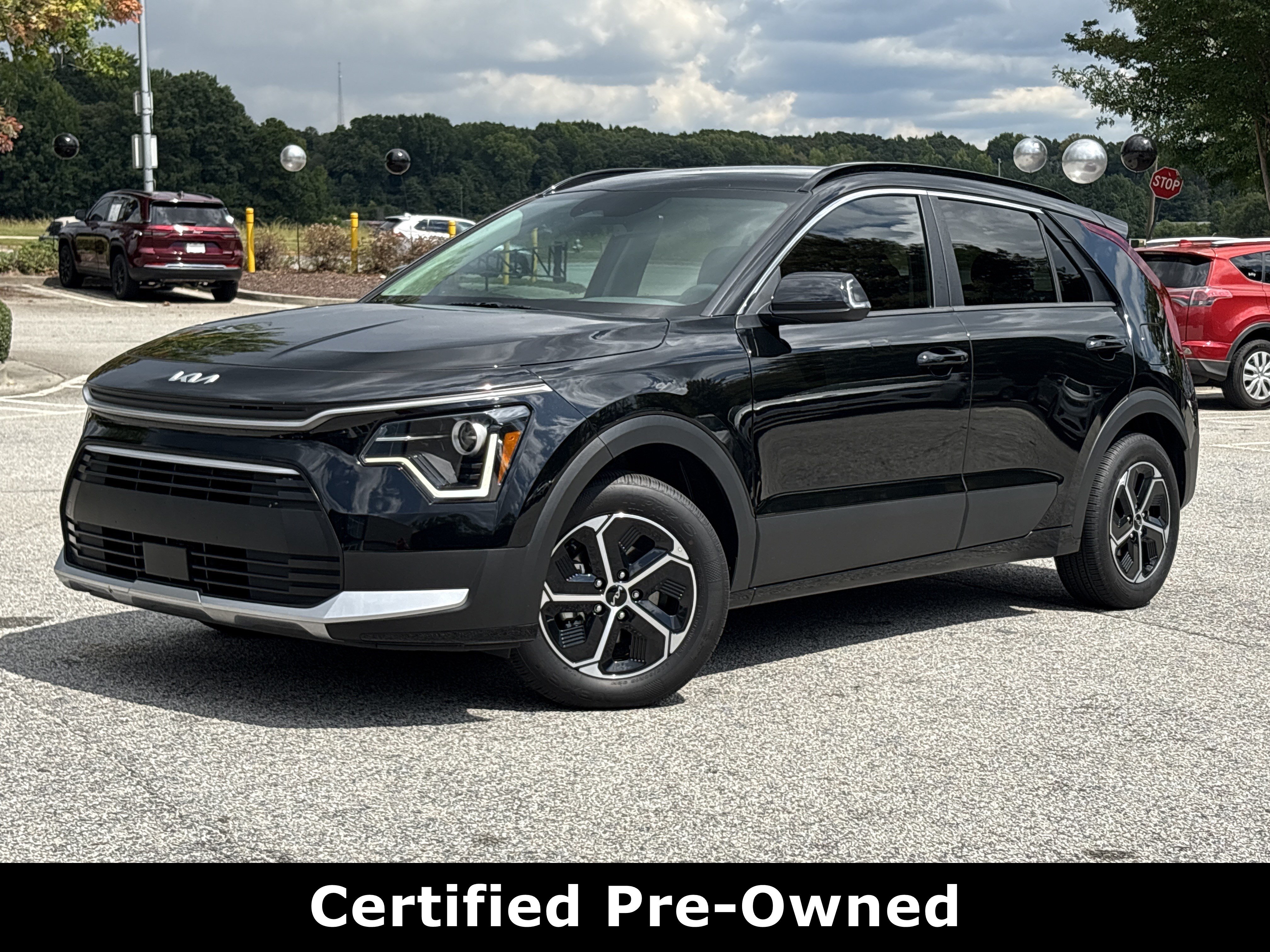 Certified 2025 Kia Niro EX