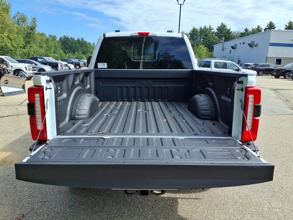New 2026 Ford F250 XLT w/ XLT Premium Package AWD/4WD image 8