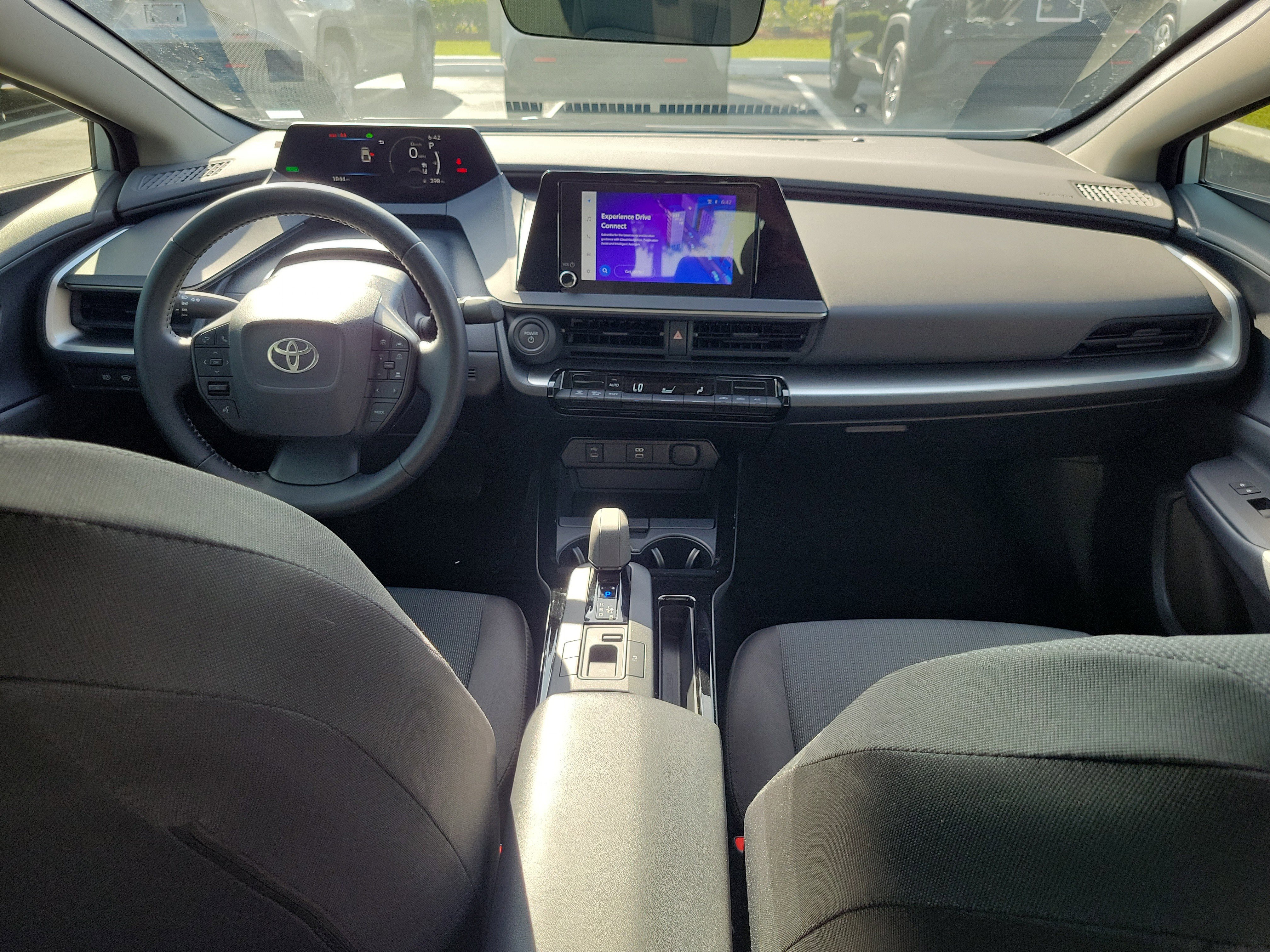 Used 2024 Toyota Prius LE image 16