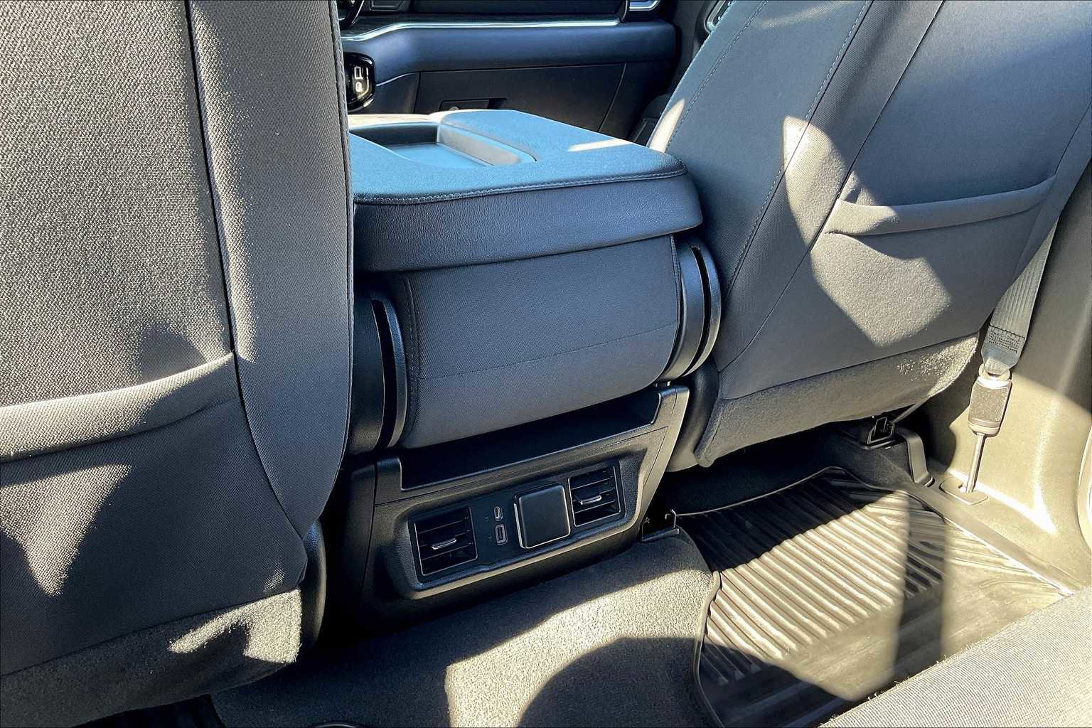 Used 2023 Chevrolet Silverado 1500 RST image 38