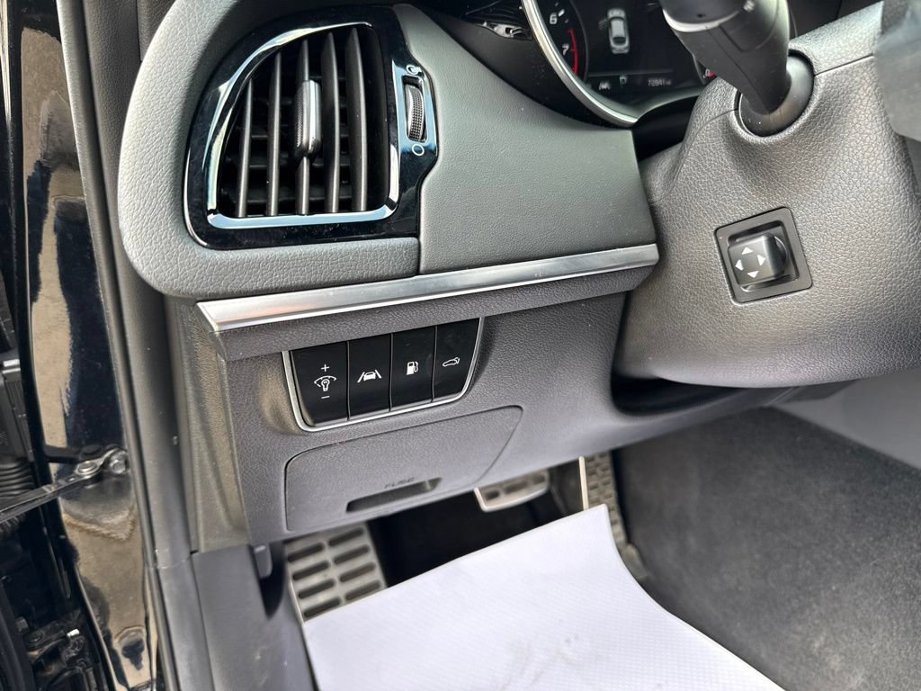 Used 2022 Kia Stinger GT2 RWD image 32