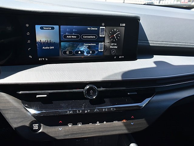 New 2025 Nissan Murano SV image 11