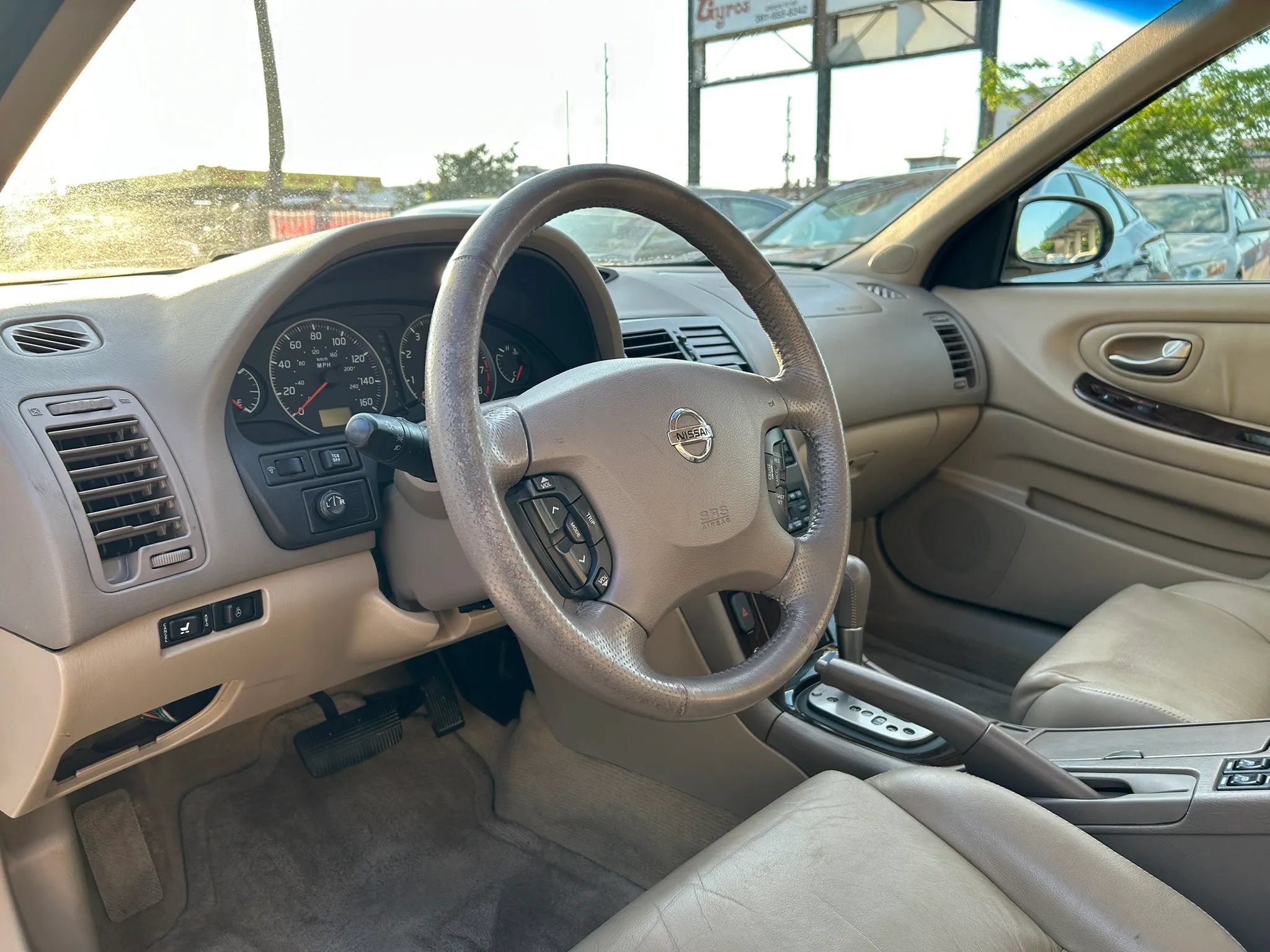 Used 2003 Nissan Maxima GLE w/ (DLX) Meridian Edition Pkg FWD image 11