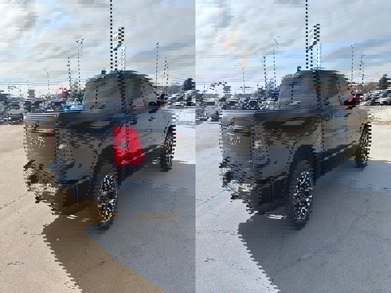 Used 2025 RAM 1500 Laramie w/ Sport Appearance Package image 6