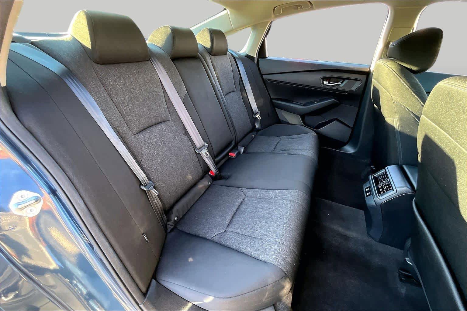 Used 2025 Honda Accord SE image 20