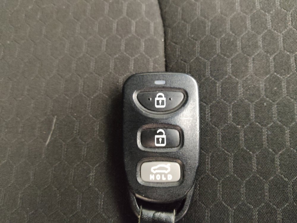 Used 2020 Hyundai Elantra SEL w/ Cargo Package (C1) FWD image 32