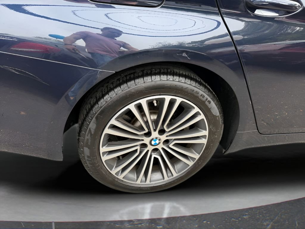 Used 2020 BMW 530i xDrive w/ Convenience Package AWD/4WD image 13