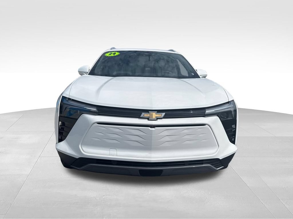 Used 2024 Chevrolet Blazer EV LT AWD/4WD image 9