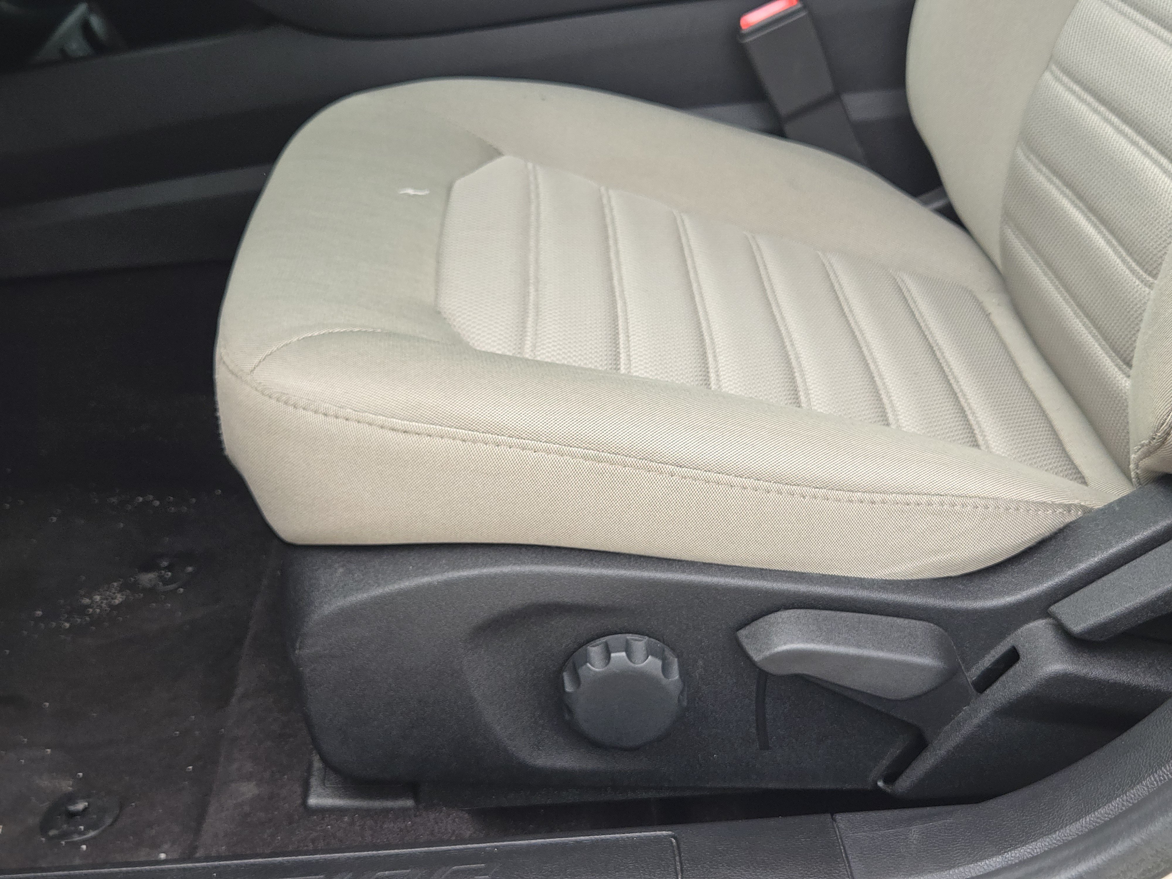 Used 2019 Ford Fusion S FWD image 22