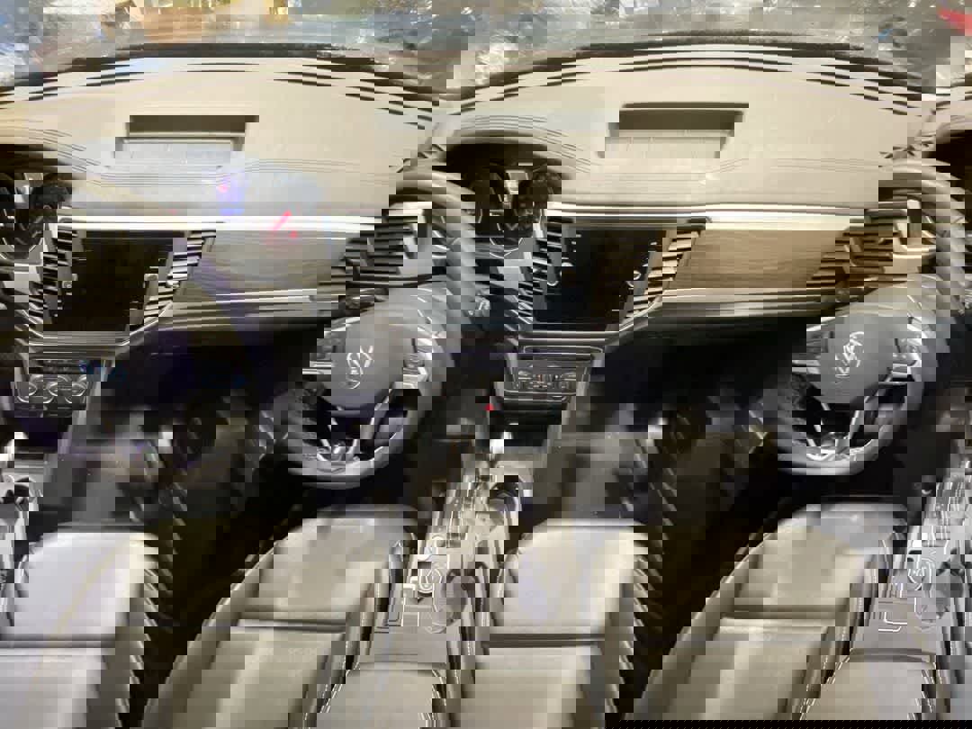 Used 2021 Volkswagen Atlas SE image 23