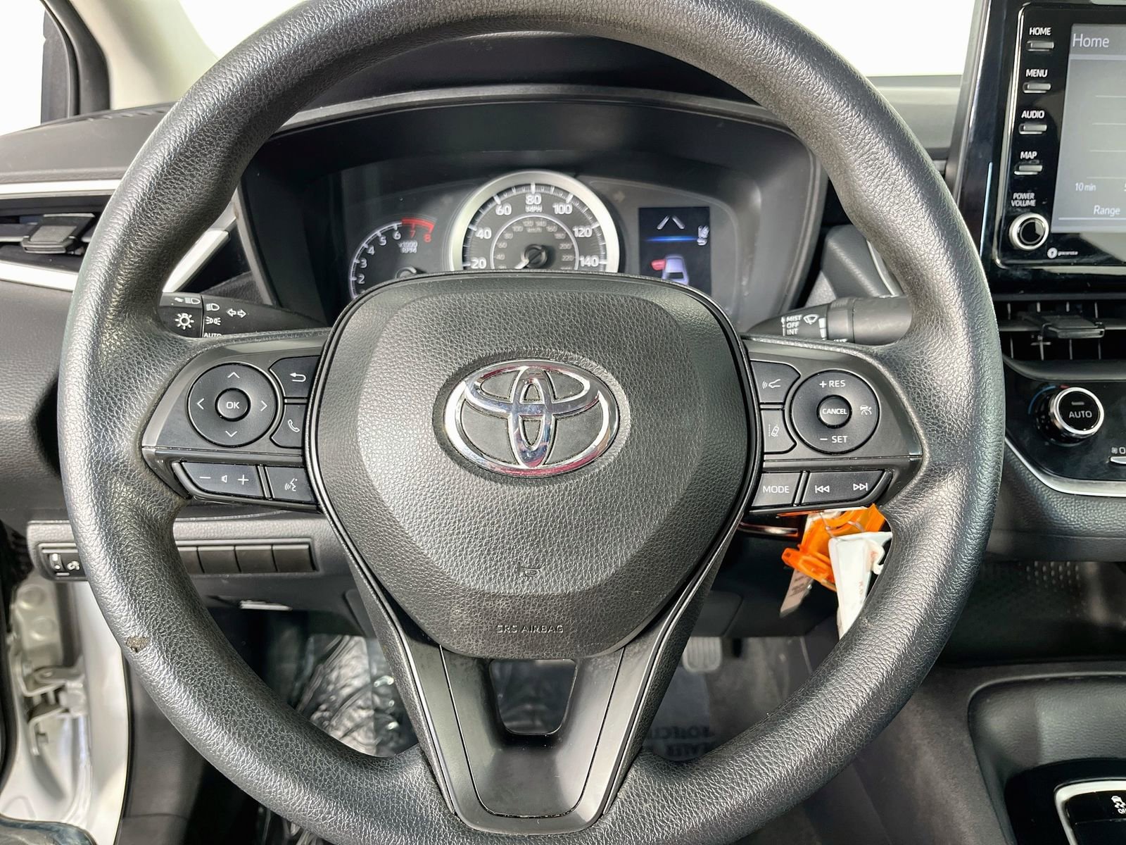 Used 2022 Toyota Corolla LE FWD image 10