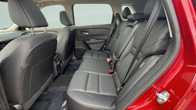 Used 2023 Nissan Rogue SV w/ SV Premium B Package AWD/4WD image 22