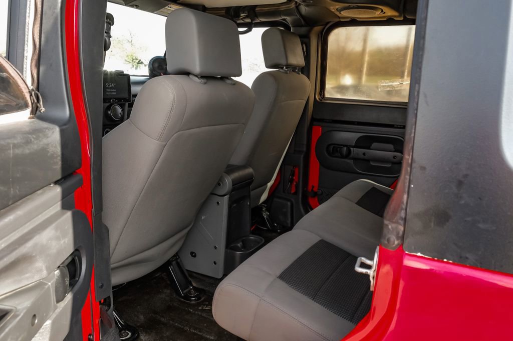 Used 2008 Jeep Wrangler X image 39