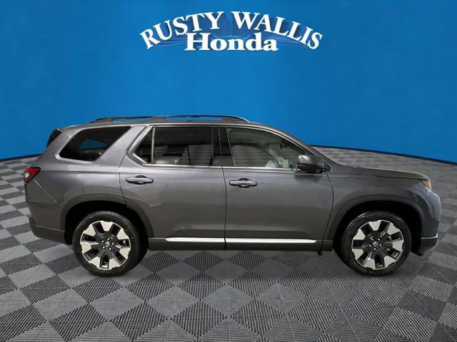 New 2026 Honda Pilot Elite image 2