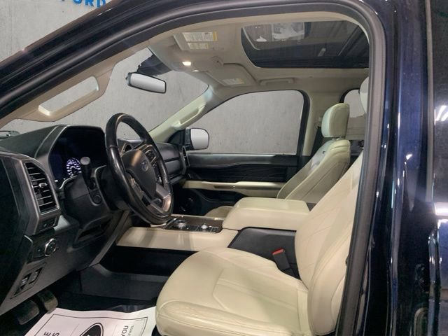 Used 2021 Ford Expedition Max Platinum AWD/4WD image 6