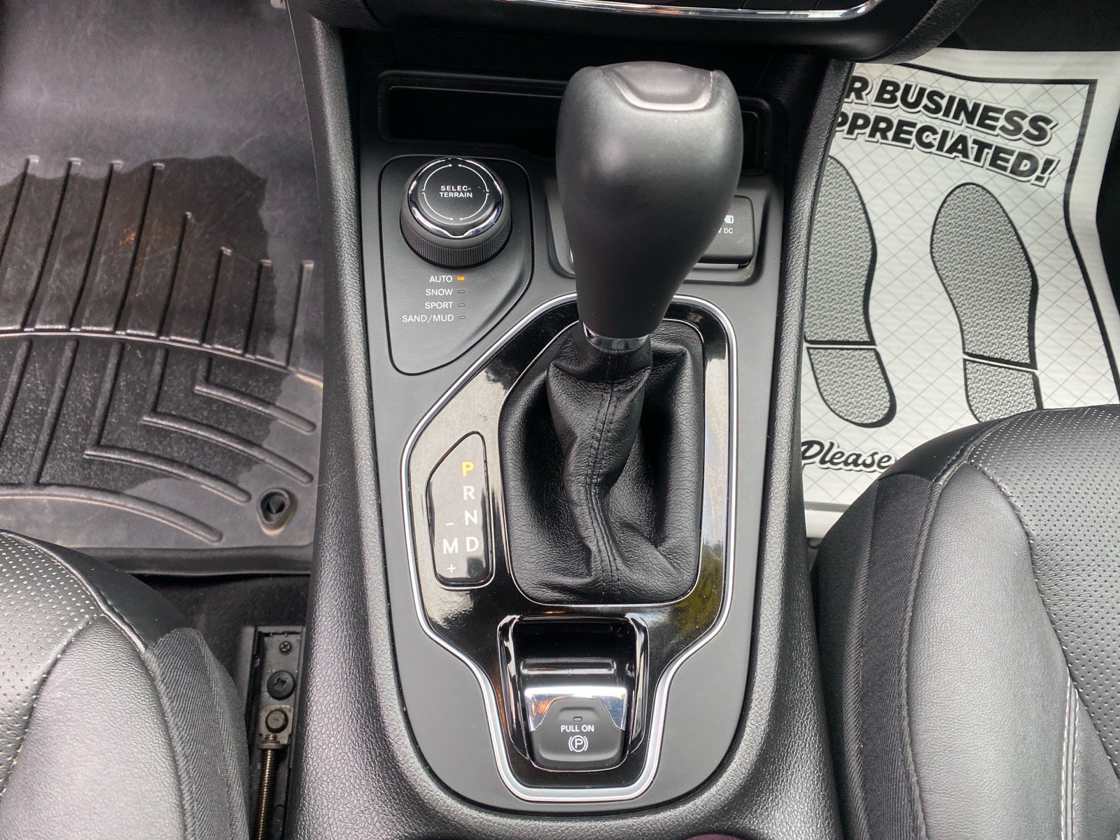 Used 2021 Jeep Cherokee Limited AWD/4WD image 12