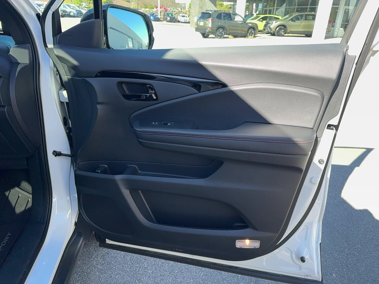 Used 2025 Honda Passport Black Edition image 21