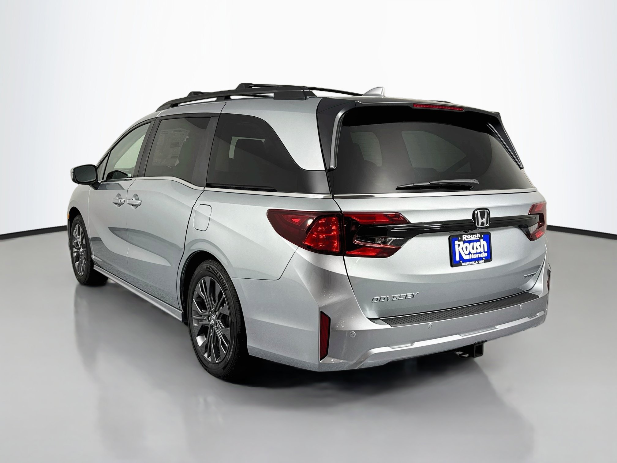 New 2027 Honda Odyssey Touring image 7