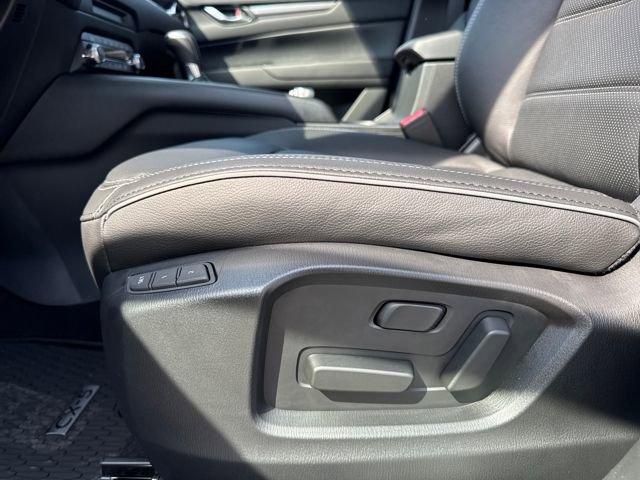 Used 2025 MAZDA CX-5 AWD 2.5 S w/ Preferred Package image 13
