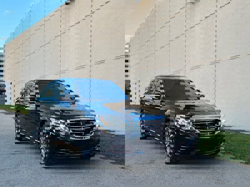Used 2016 Mercedes-Benz S 550 4MATIC Sedan image 4