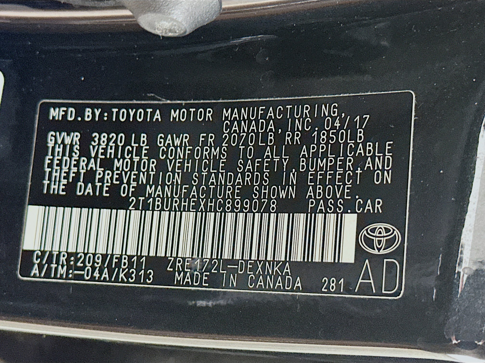 Used 2017 Toyota Corolla LE w/ Carpet Mat Package (TMS) FWD image 12