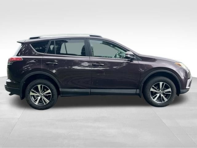 Used 2017 Toyota RAV4 XLE w/ All Weather Liner Package AWD/4WD image 6