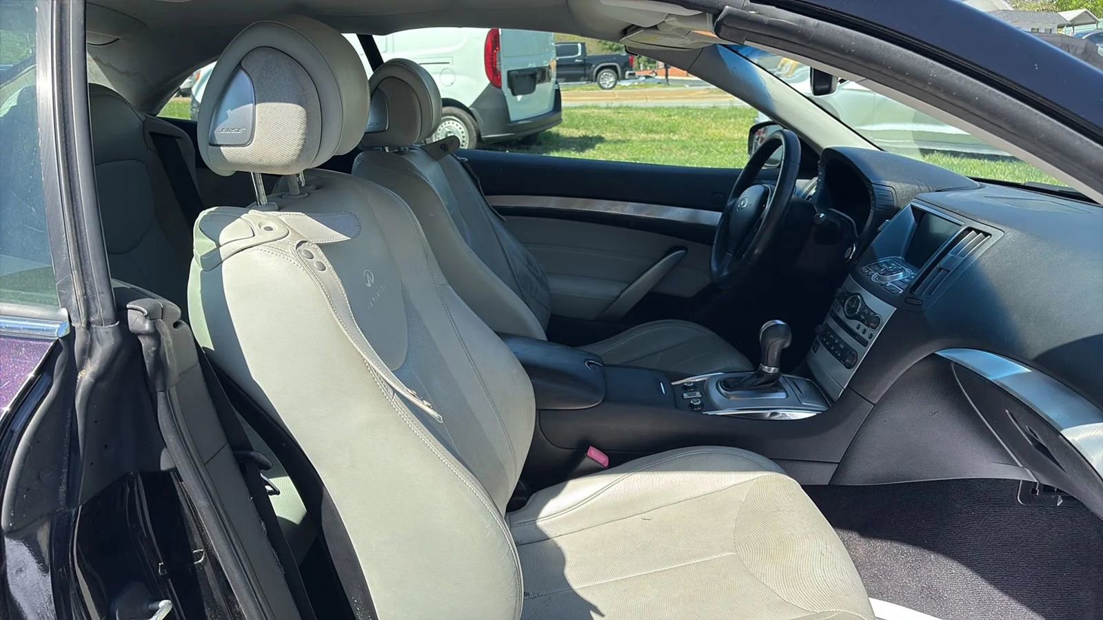 Used 2012 INFINITI G37 Limited Edition w/ Premium Pkg image 12