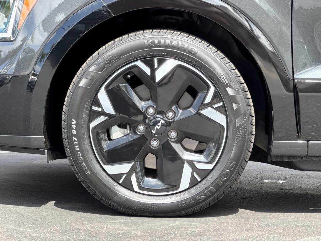 Used 2023 Kia Niro Wind w/ Wind Preserve Package FWD image 25