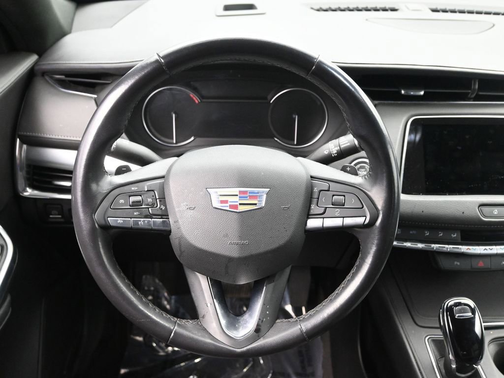 Used 2023 Cadillac XT4 Premium Luxury image 20