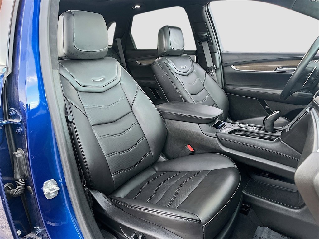 Used 2024 Cadillac XT5 Sportv w/ Platinum Package image 31