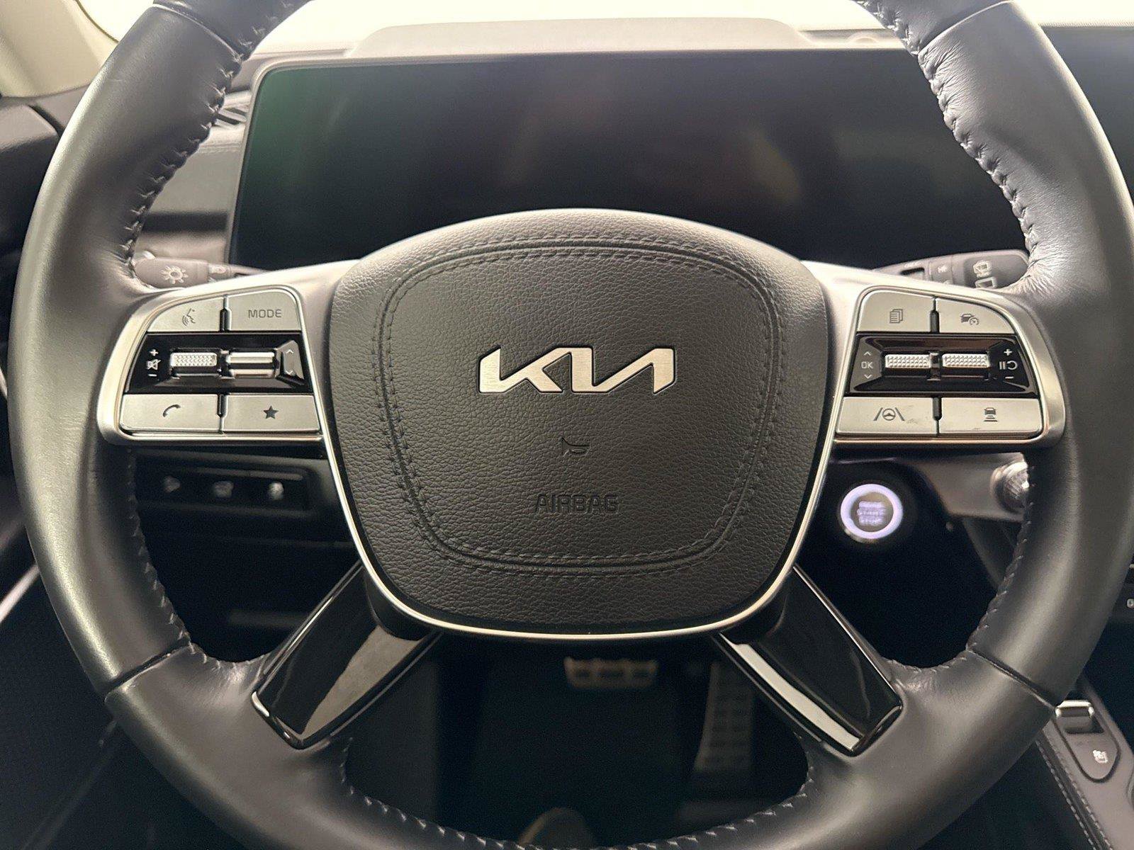 Used 2023 Kia Telluride SX FWD image 16