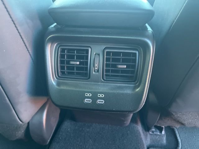 Used 2023 Toyota Crown XLE image 28