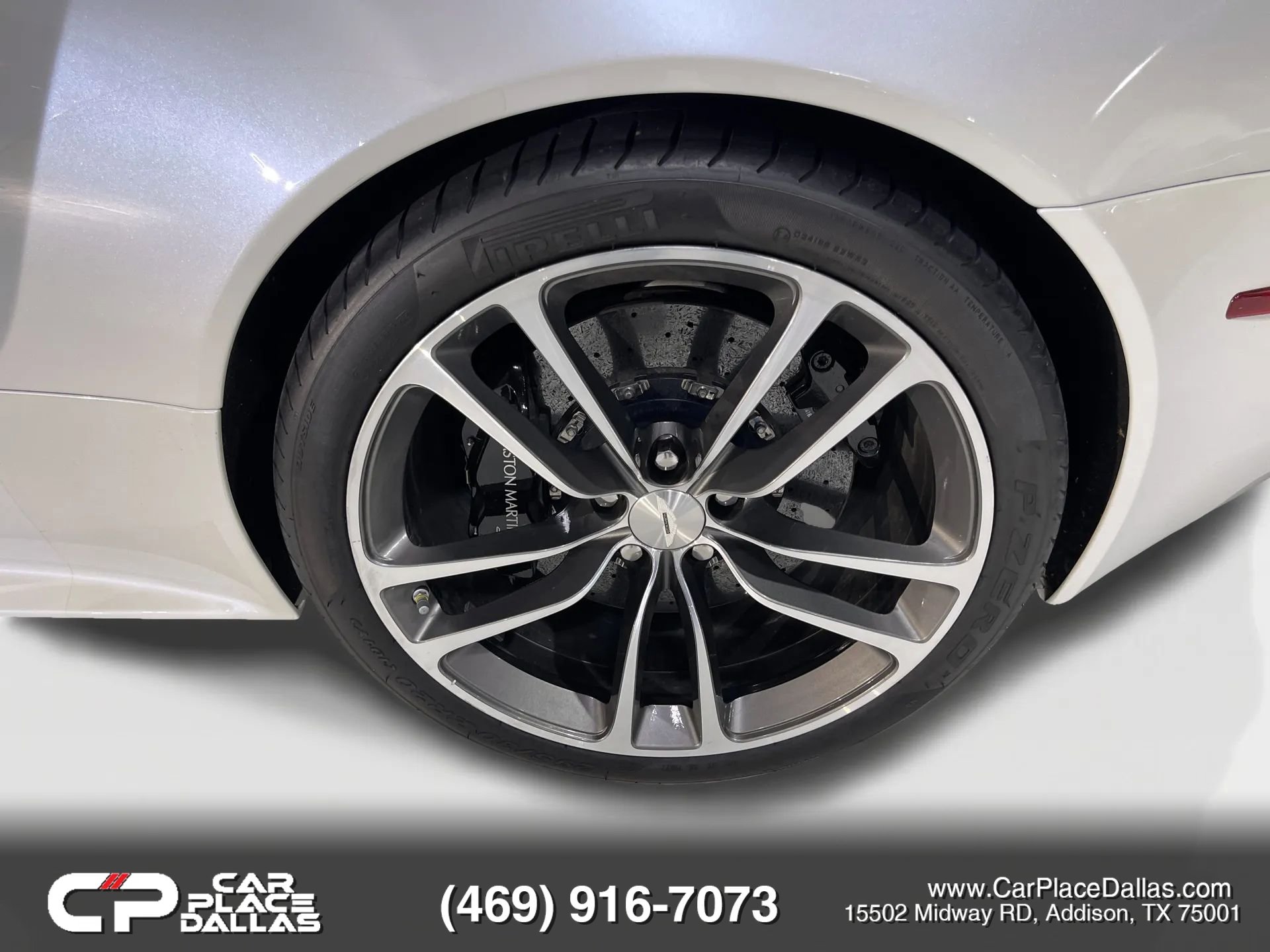 Used 2010 Aston Martin DBS Volante RWD image 40