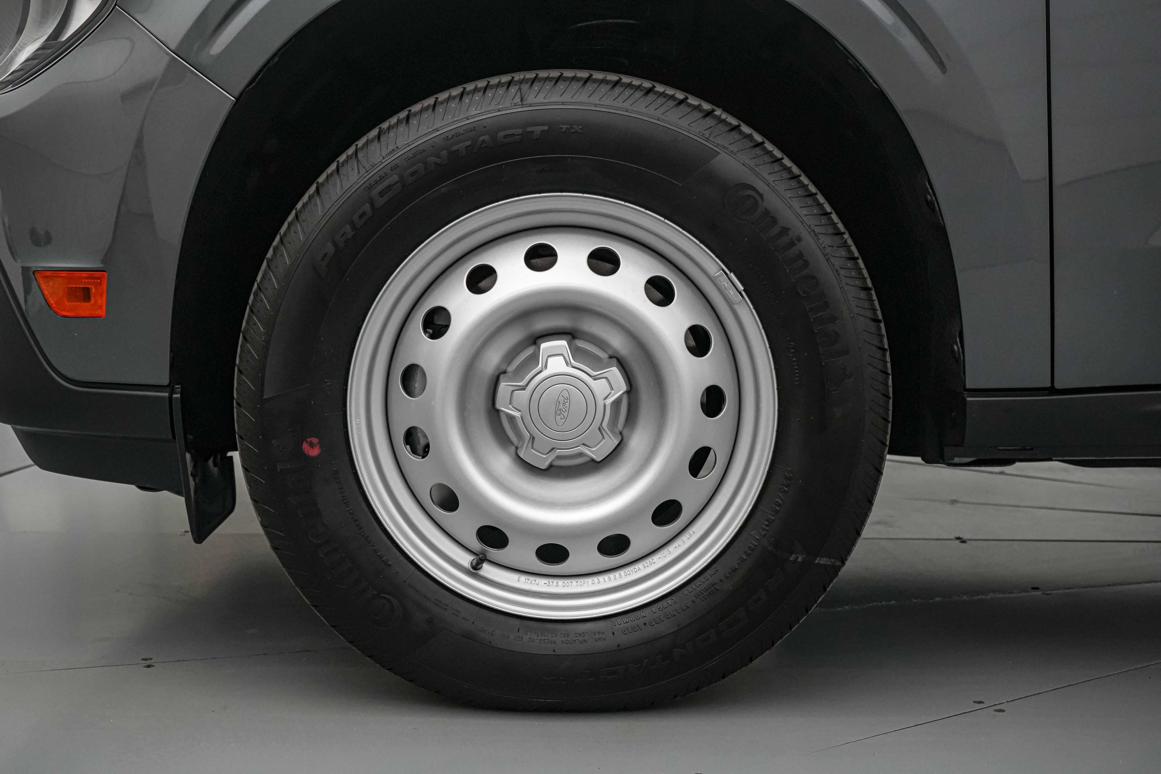 New 2026 Ford Maverick XL FWD image 11
