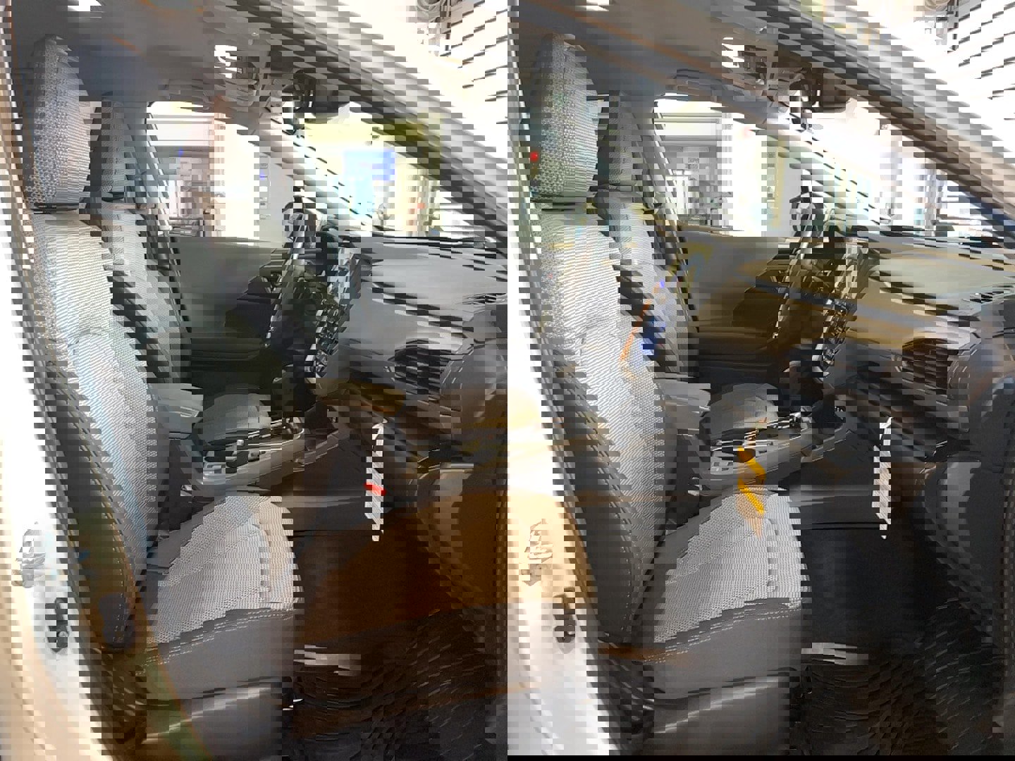 Used 2024 Subaru Crosstrek 2.0i Premium image 18