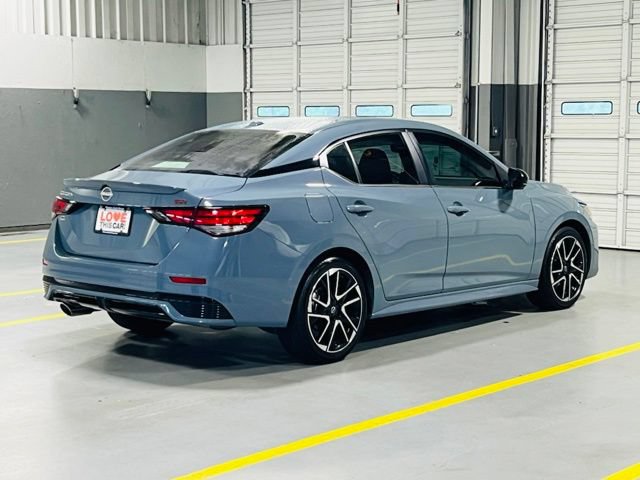 Used 2024 Nissan Sentra SR FWD image 17