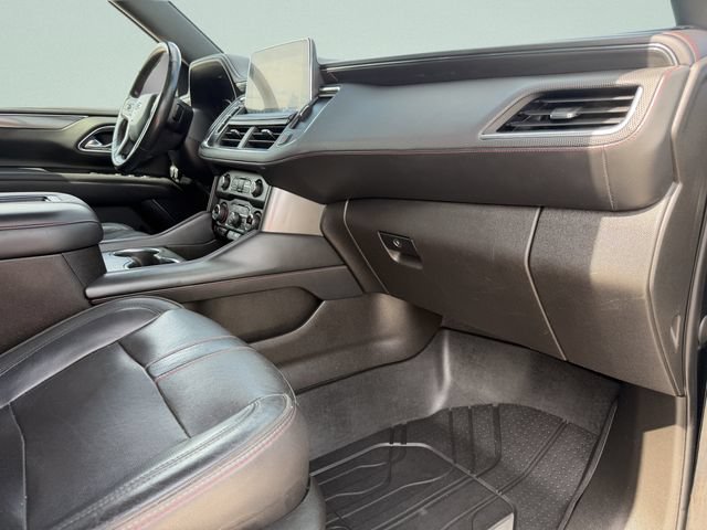 Used 2021 Chevrolet Tahoe RST w/ Luxury Package AWD/4WD image 17
