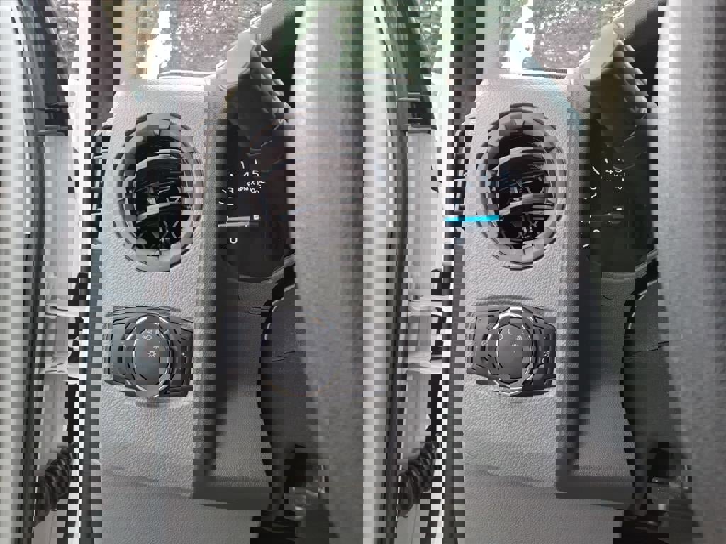 New 2026 Ford E-350 and Econoline 350 Super Duty w/ Power Equipment Group image 44