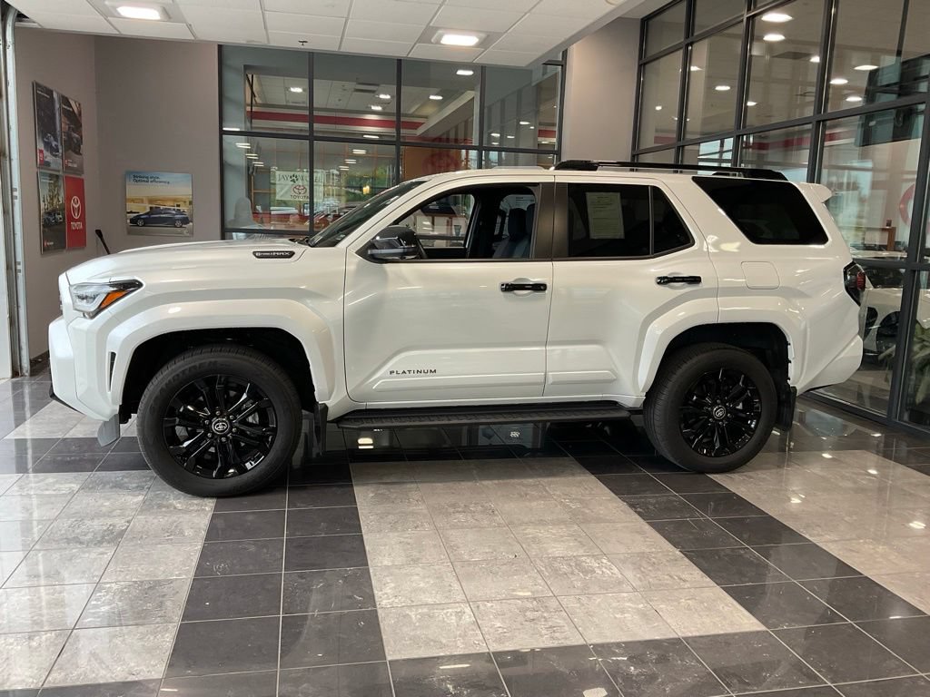 Certified 2026 Toyota 4Runner Platinum AWD/4WD image 4