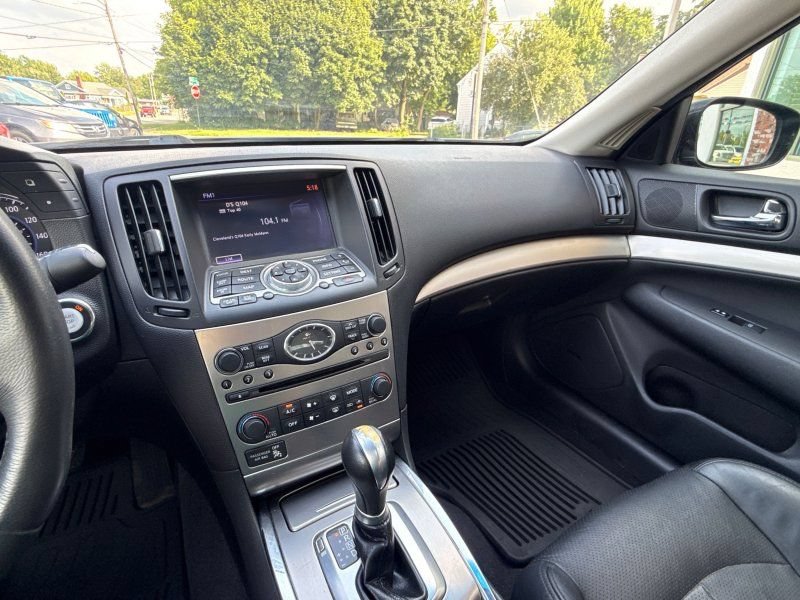 Used 2013 INFINITI G37 x Sedan w/ Premium Pkg AWD/4WD image 23
