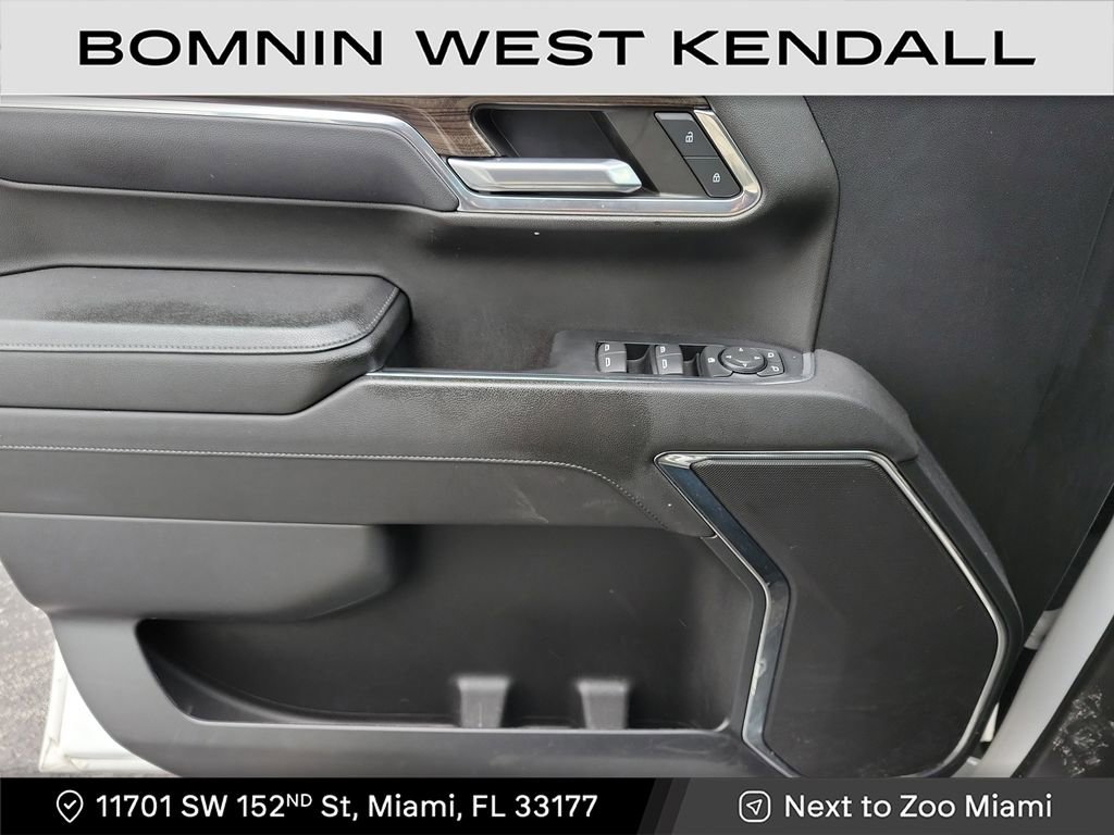 Used 2023 Chevrolet Silverado 1500 RST image 22