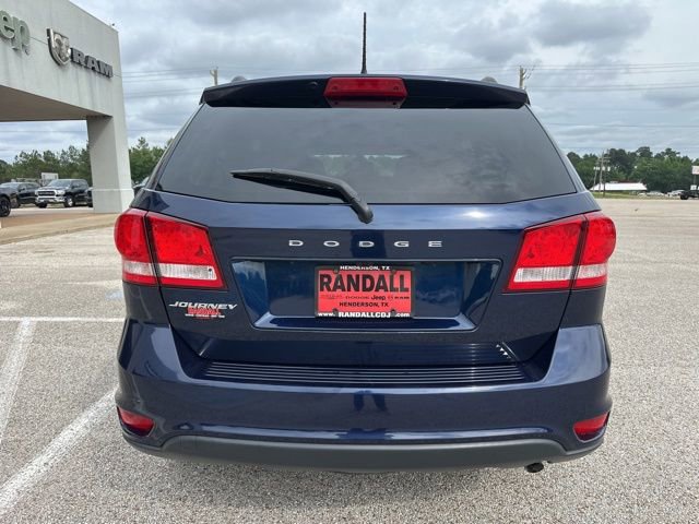 Used 2019 Dodge Journey SE w/ Connectivity Group FWD image 6