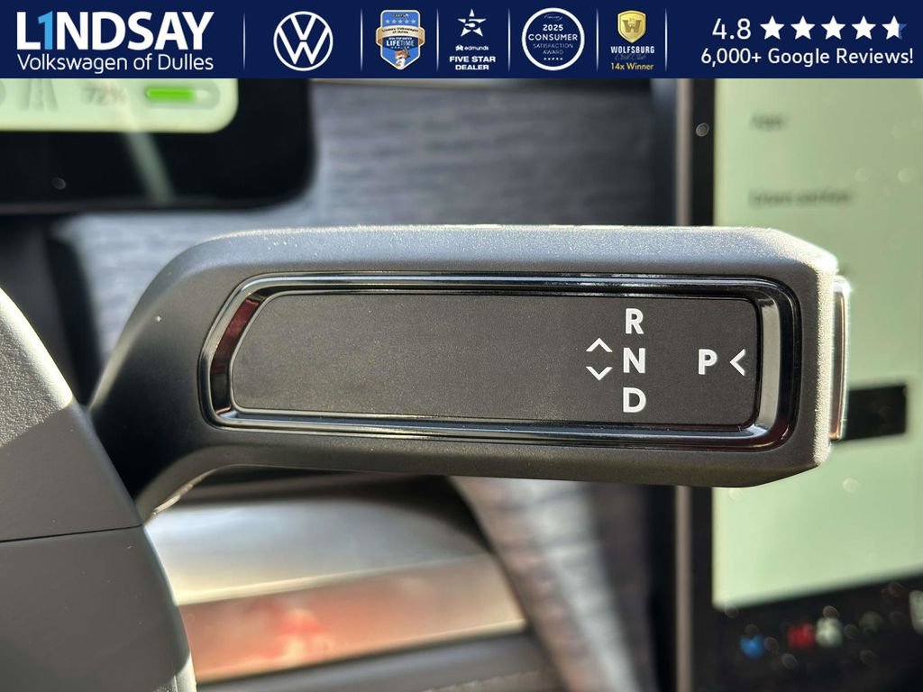 Used 2025 Rivian R1T Adventure image 17