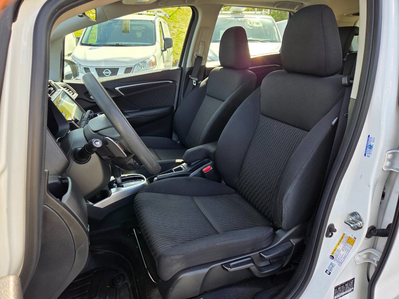 Used 2018 Honda Fit EX image 16