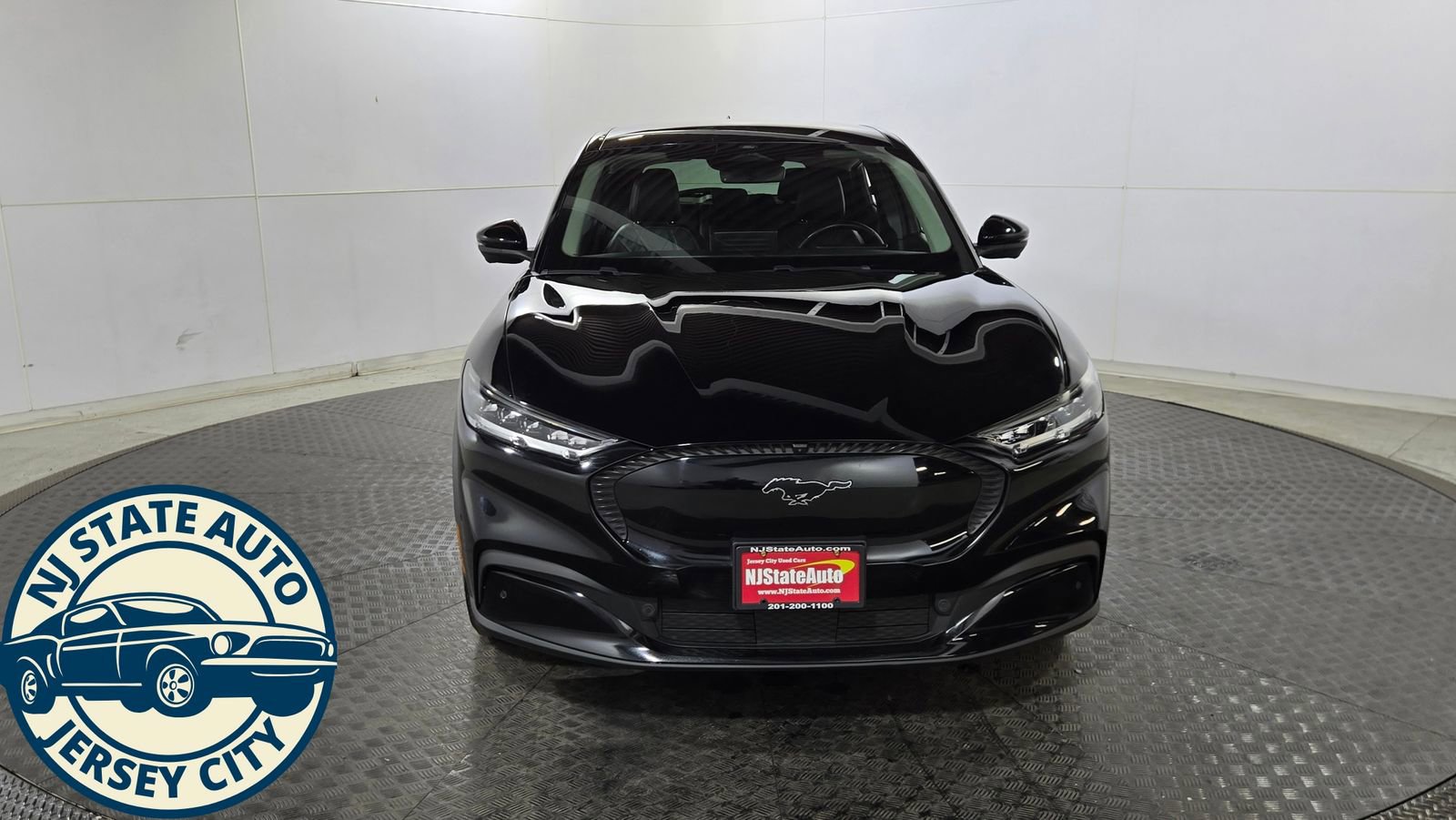 Used 2021 Ford Mustang Mach-E Select w/ Comfort/Technology Package video 2