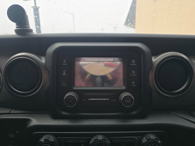 Used 2020 Jeep Wrangler Unlimited Sport image 16