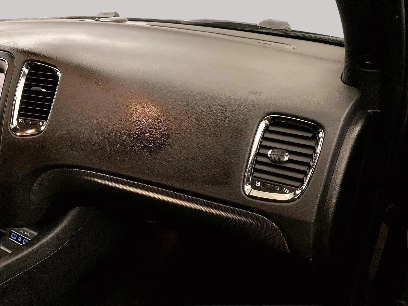 Used 2018 Dodge Durango R/T w/ Technology Group image 16