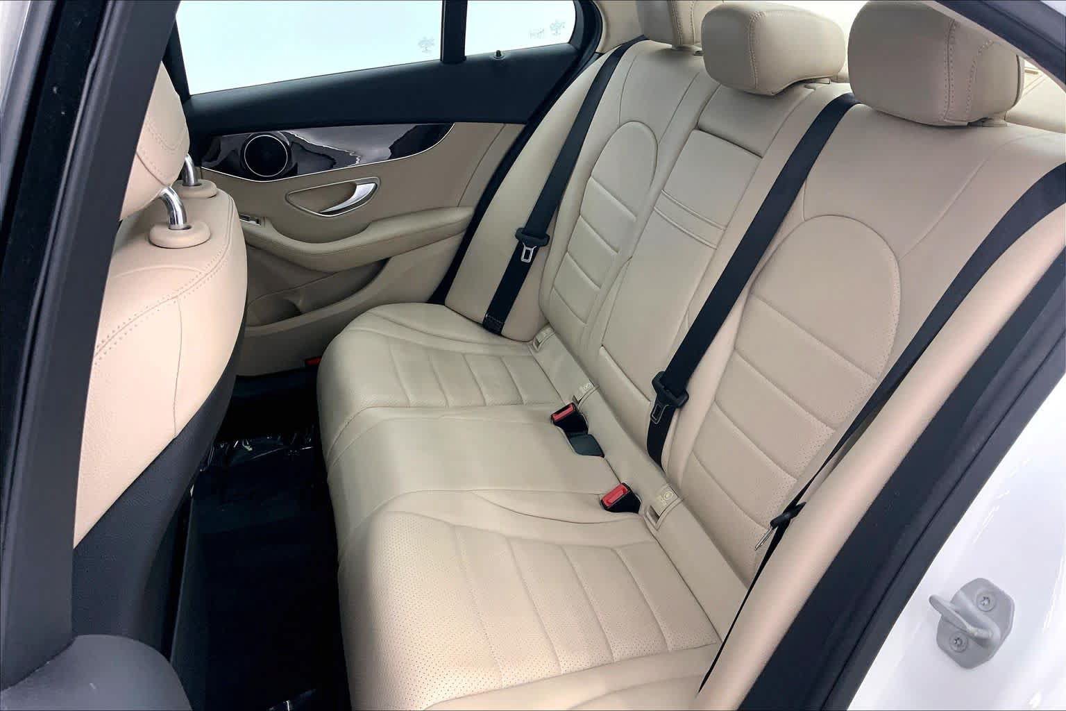 Used 2016 Mercedes-Benz C 300 Sedan image 17