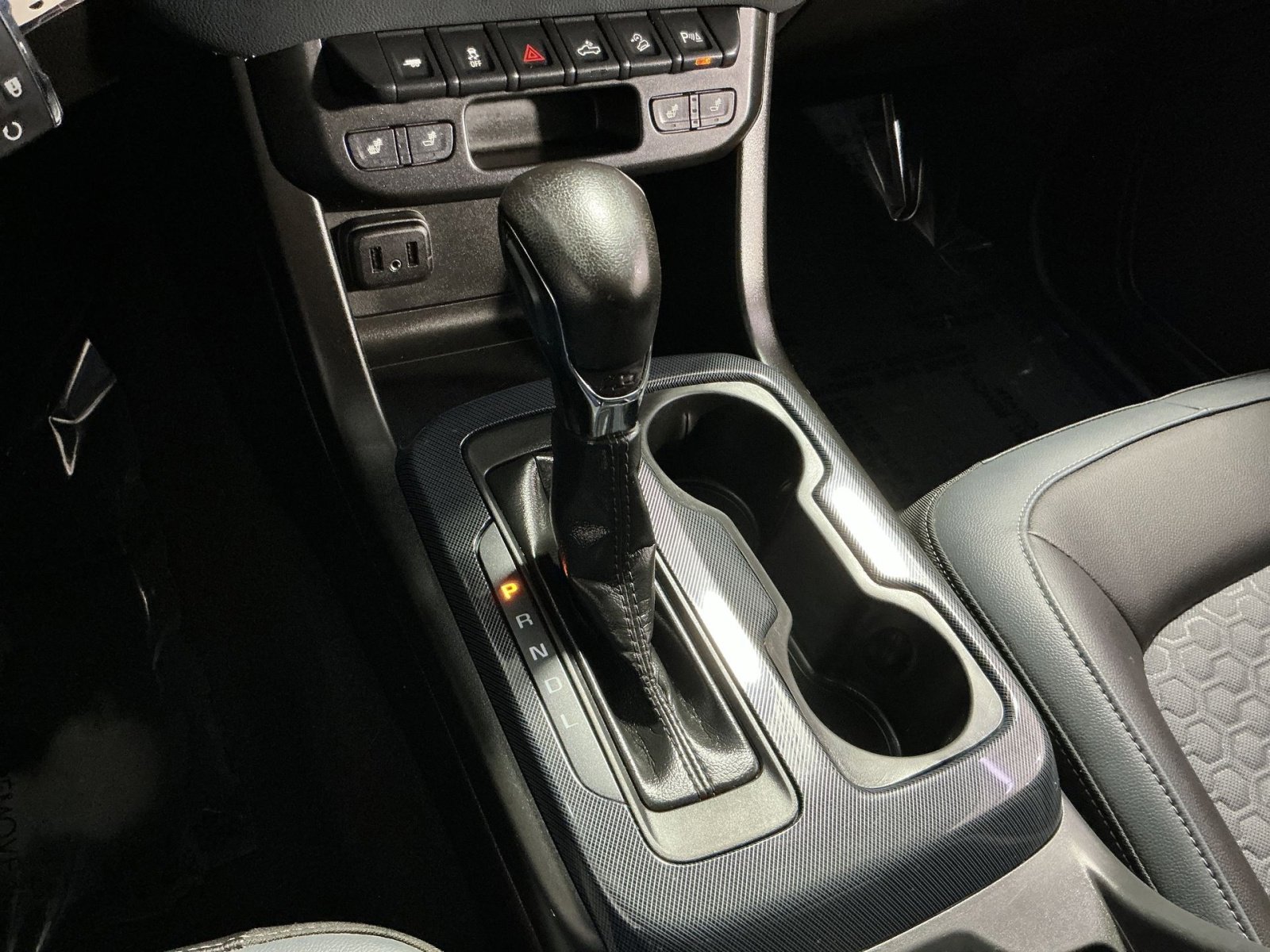 Used 2022 Chevrolet Colorado Z71 image 30